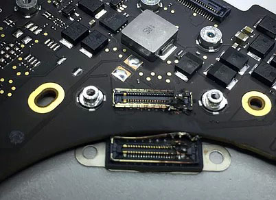 Seattle Data Recovery Restores Complete Volumes, Folders, and Files from Apple MacBook Pro HDD and SSD.